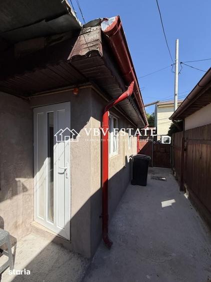 Casă cu 2 camere cu Teren 150 Mp în Ion Creangă