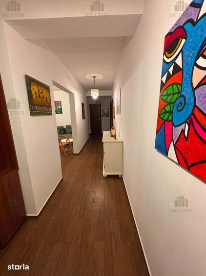 Apartament cu 3 camere decomandat în Central