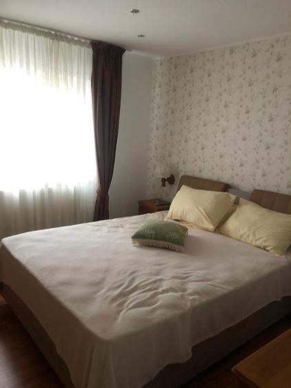 Apartament de vanzare - 4