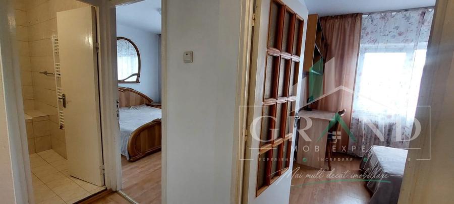 Apartament cu 4 camere decomandat, mobilat în Mănăștur