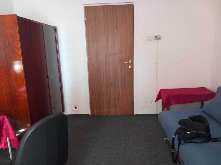 Garsonieră decomandată în Exterior Vest