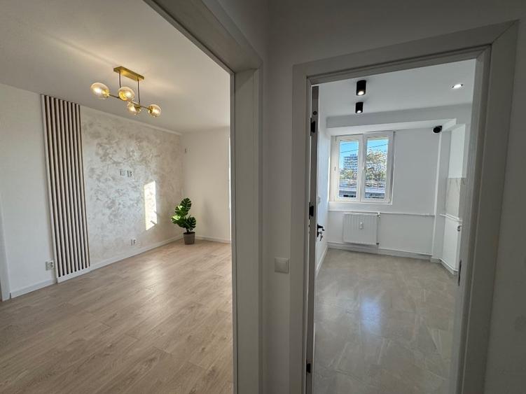 Apartament cu 2 camere semidecomandat în Grivița