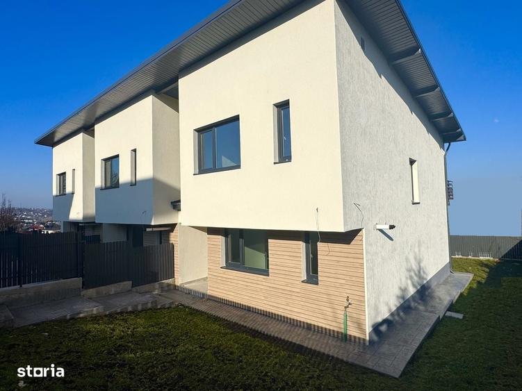 Casă cu 4 camere în Valea Lupului