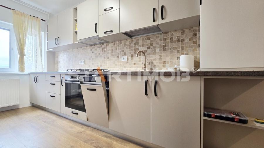Apartament cu 2 camere decomandat, mobilat în Răcădău
