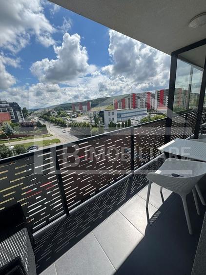 Apartament cu 2 camere, mobilat în Livezeni