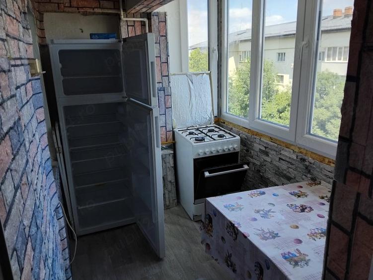 Garsonieră decomandată în Central