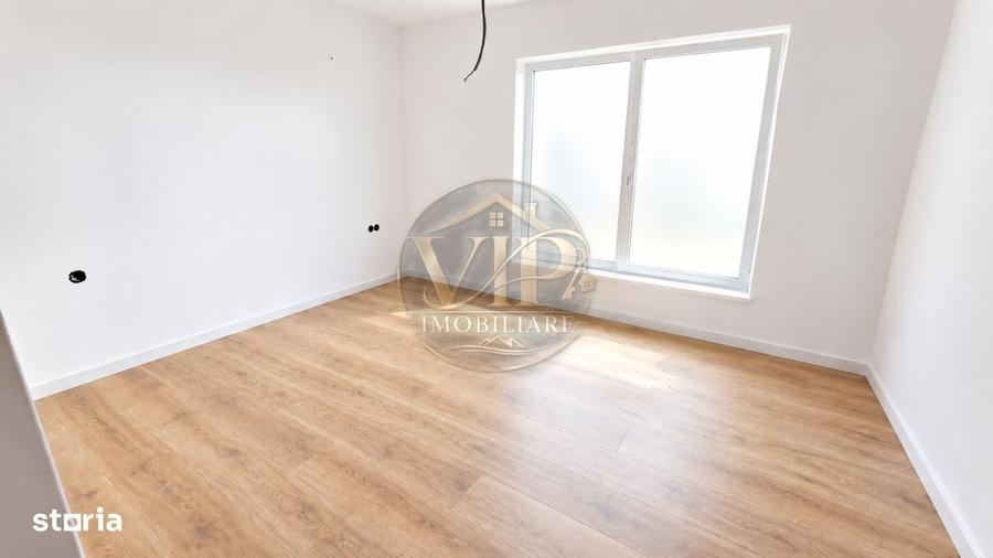 Casă cu 4 camere cu Teren 300 Mp în Ampoi 3