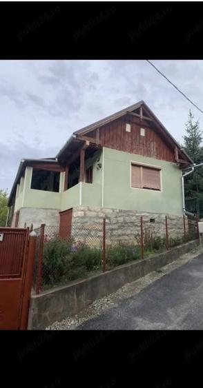 Casă cu Teren 2228 Mp în Sâncraiu