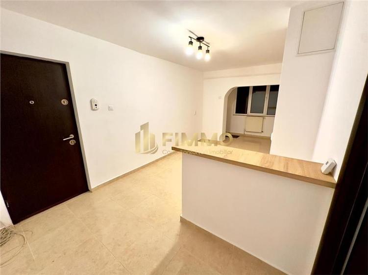 Apartament cu 4 camere decomandat în Obcini