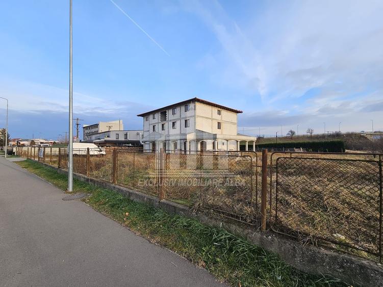 Hotel/Pensiune, de 1,100 mp, în Maier