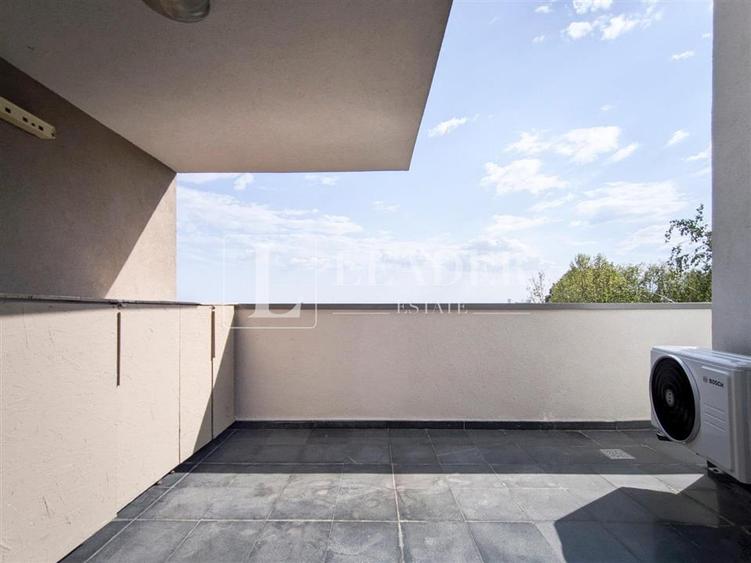 Apartament cu 4 camere decomandat, mobilat în Pipera