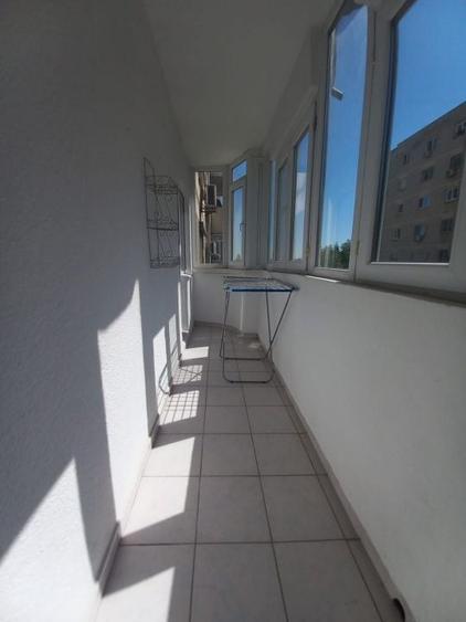 Apartament cu 2 camere decomandat, mobilat în Panduri