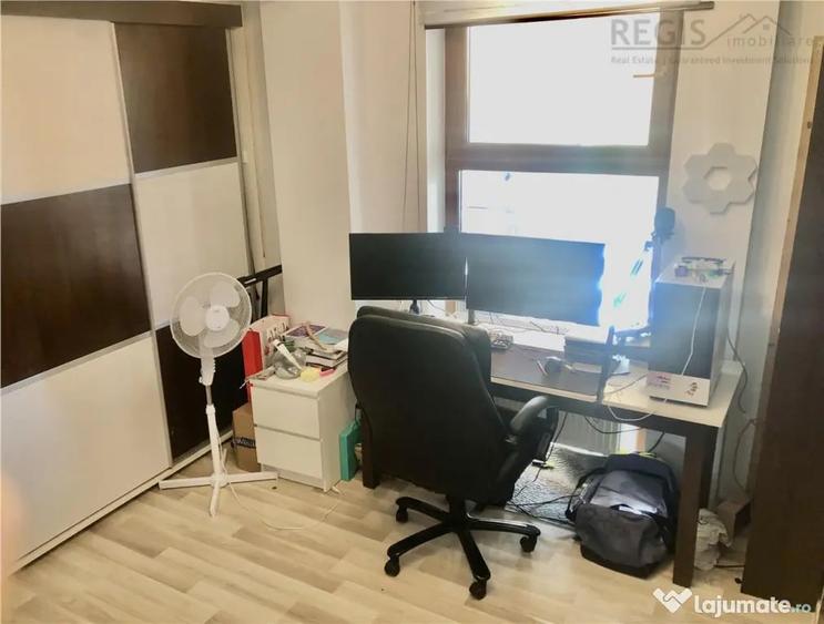 Apartament cu 3 camere decomandat în Tractorul
