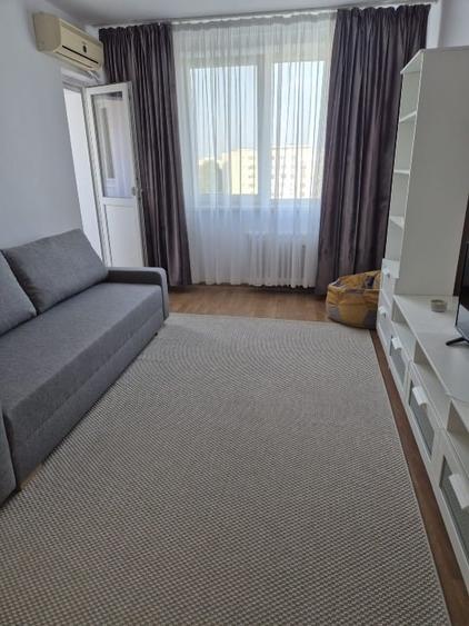 Apartament cu 2 camere decomandat, mobilat în Berceni