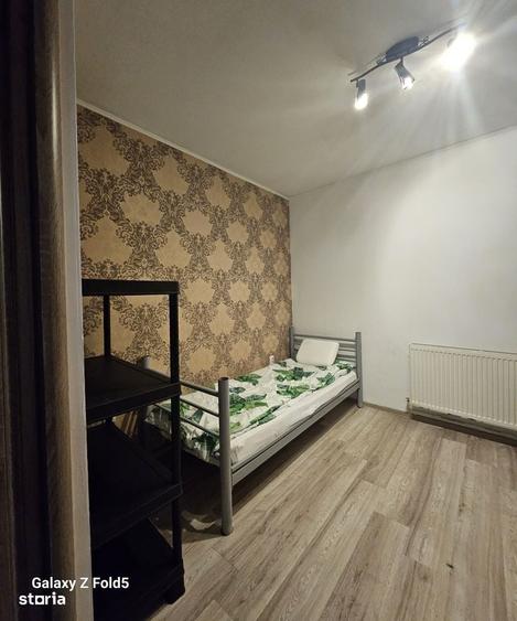 Casă cu 3 camere în Central