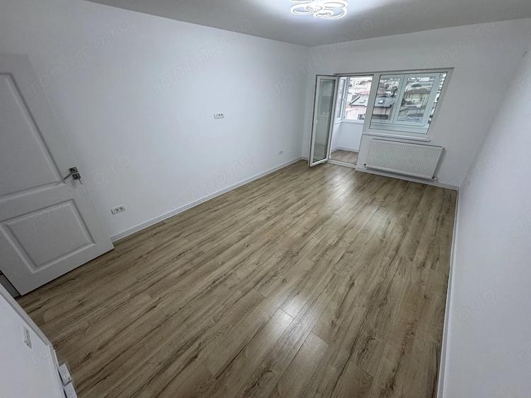 Apartament 2 camere Renovat zona Trocadero cu Centrala - 1