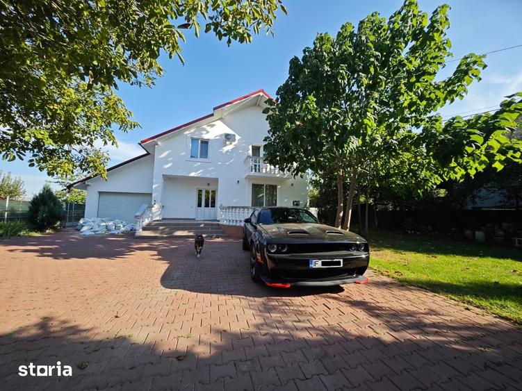 Casă cu 5 camere cu Teren 1078 Mp în Corbeanca