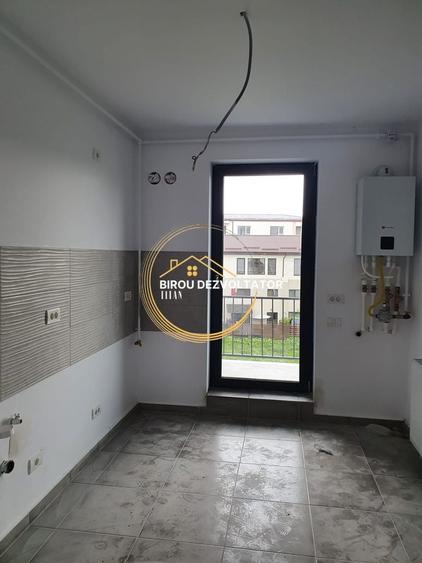 Apartament cu 3 camere decomandat în Theodor Pallady