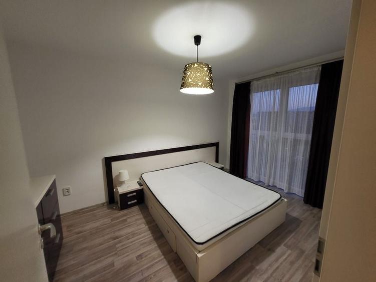 Direct proprietar -inchiriez ap cu 2 camere in Avantgarden 3 - 7