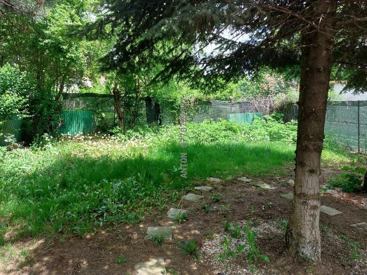 Casă individuală cu 4 camere cu Garaj în Crevedia