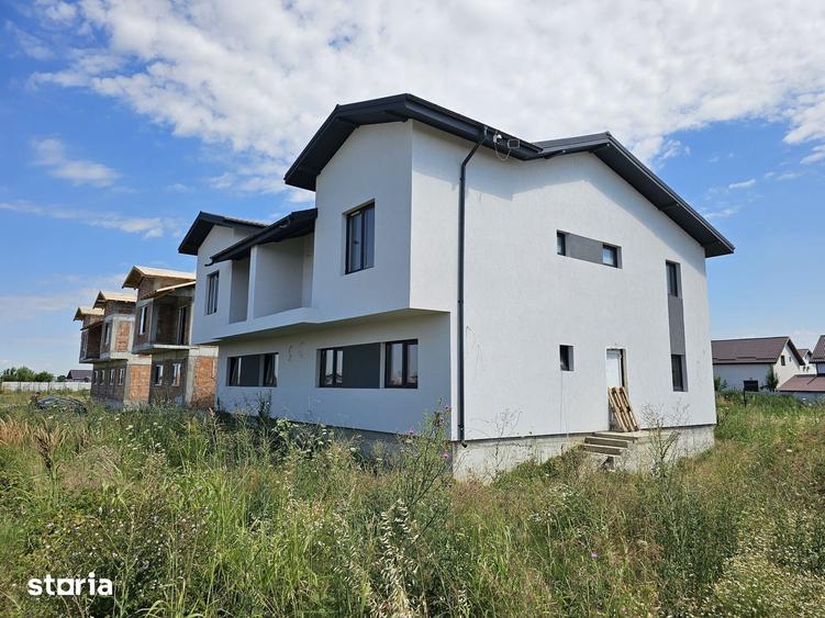 Casă cu 5 camere cu Teren 311 Mp în Central