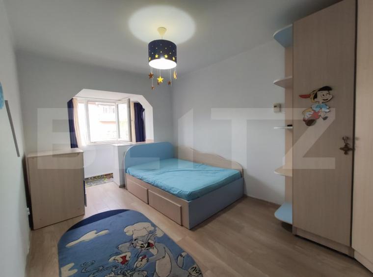 Apartament cu 3 camere decomandat în Central