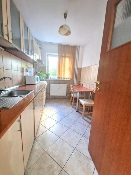 Apartament cu 2 camere decomandat, mobilat în Basarabia