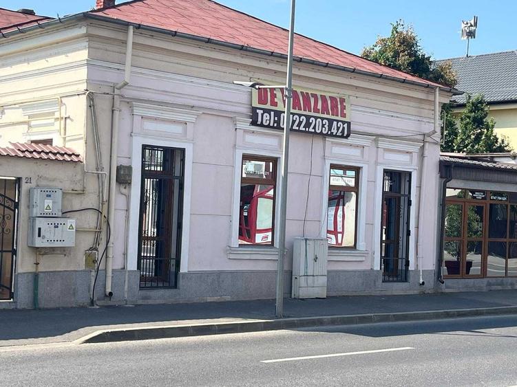 Casă cu 4 camere în Sârbi