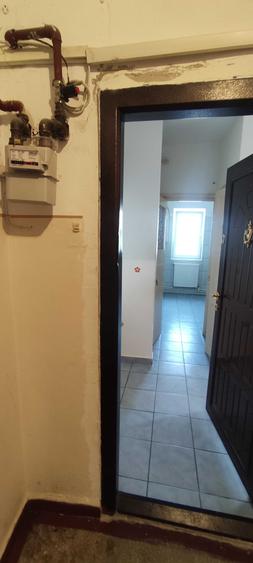 Apartament cu 2 camere decomandat în Micro 5