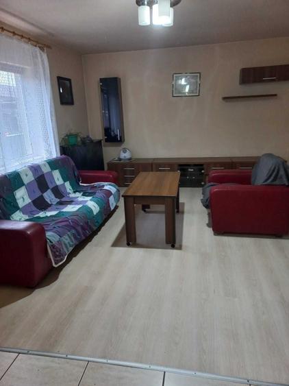 Casă cu 4 camere în Florești