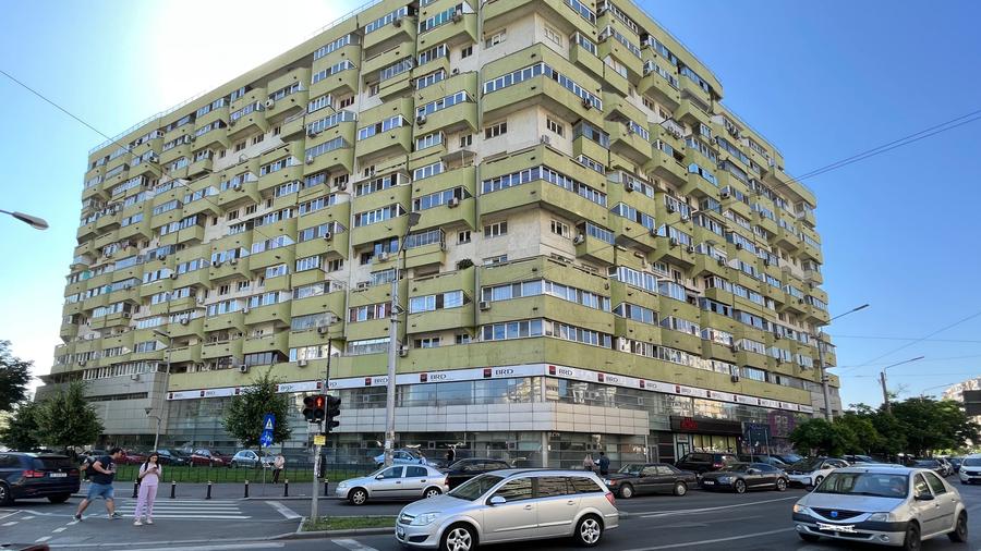 Spațiu comercial, de 4.9650001525879 mp, în Pantelimon