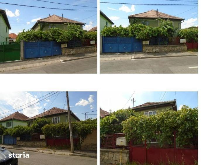 Casă cu 2 camere cu Teren 238 Mp în Central
