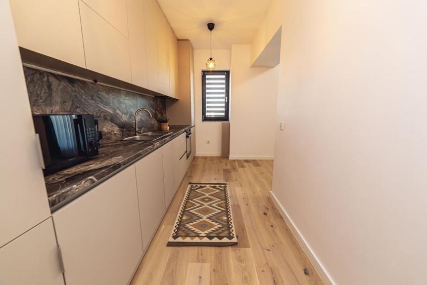 Apartament cu 2 camere decomandat, mobilat în Pipera
