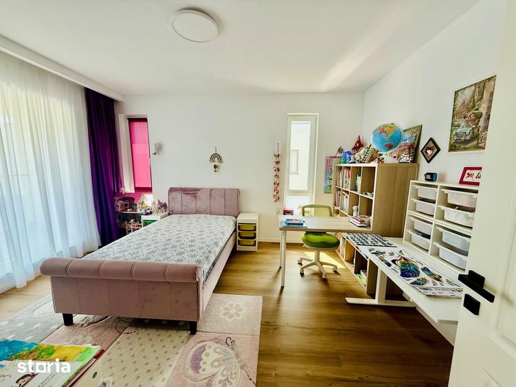 Casă cu 4 camere cu Teren 360 Mp în Tunari