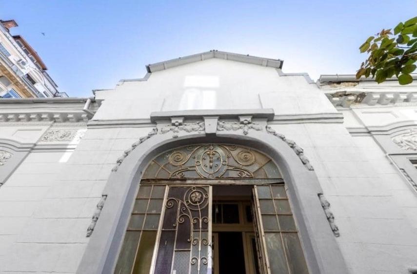 Vila  cu arhitectura Victoriei - 11