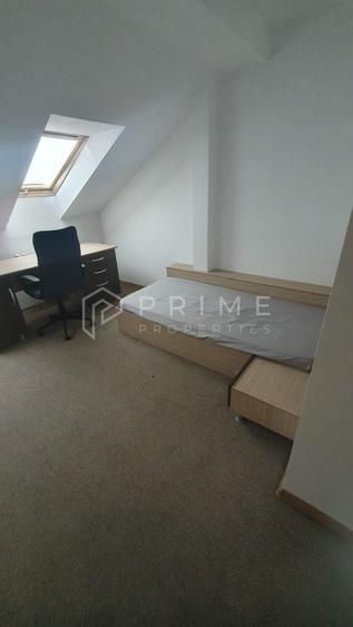 Apartament cu 3 camere decomandat în 7 Noiembrie