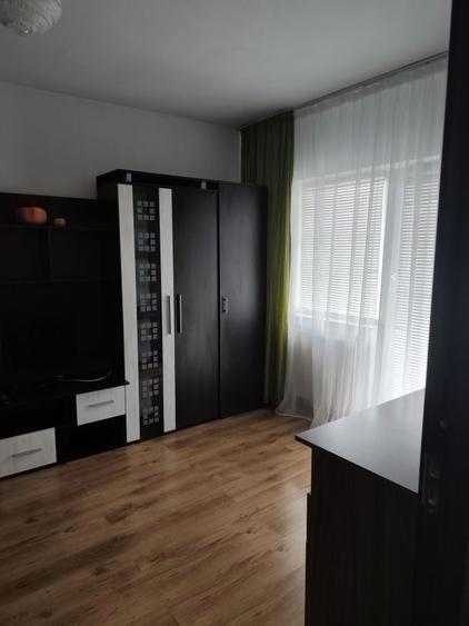 Apartament de inchiriat - 1