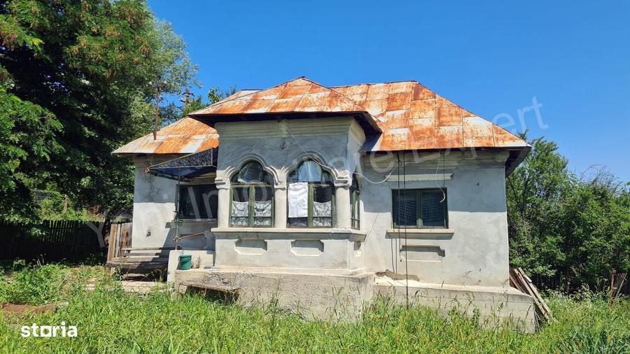 Casă cu 2 camere în Ciofrângeni