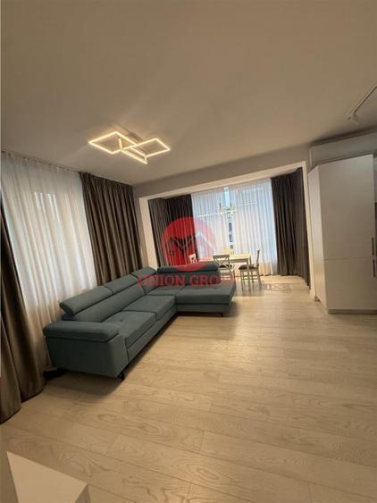 Apartament cu 2 camere decomandat în Central