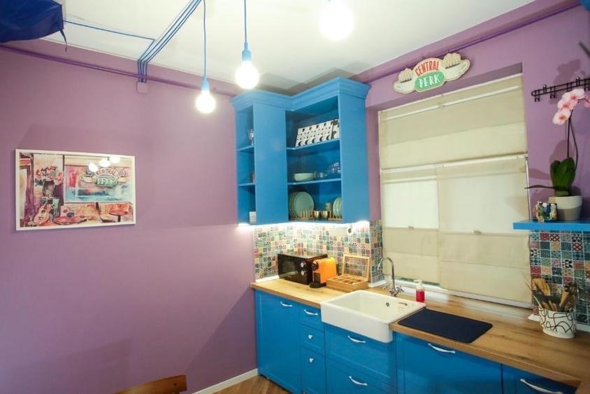 Apartament cu 2 camere decomandat, mobilat în Podul de Fier