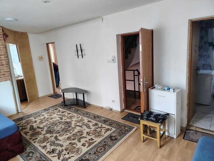Apartament cu 2 camere semidecomandat în Dorobanți