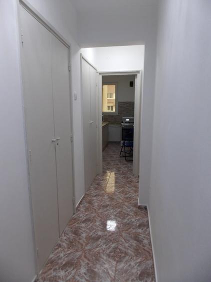 Apartament cu 3 camere circular în Drumul Taberei