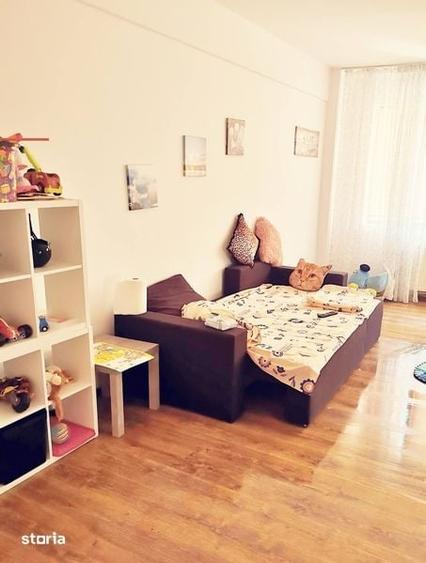 Apartament de vanzare - 6
