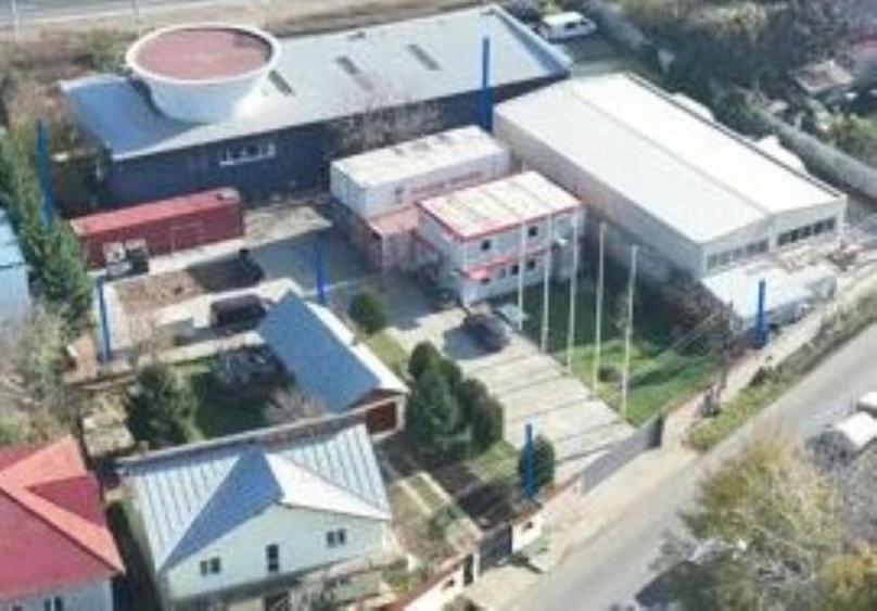 Spațiu industrial, de 945 mp, în Petrești