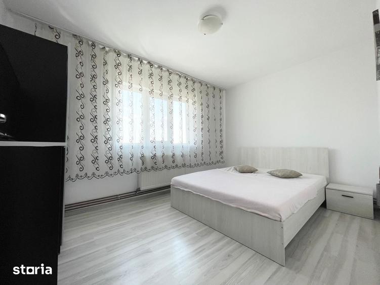 Apartament cu 3 camere semidecomandat în Ciarda Roșie