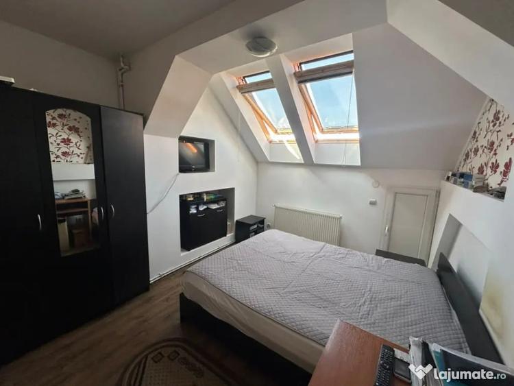 Apartament cu 3 camere decomandat în Ultracentral