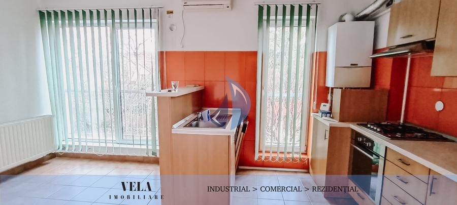 Apartament cu 4 camere decomandat în Semicentral
