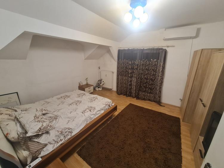 Garsonieră decomandată în Central