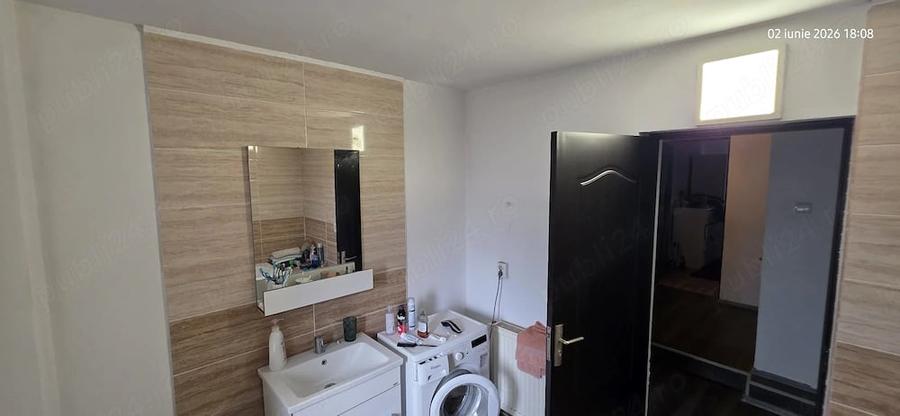 Casă cu Teren 577 Mp în Aninoasa