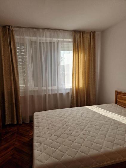 Apartament cu 2 camere decomandat în Exterior Vest